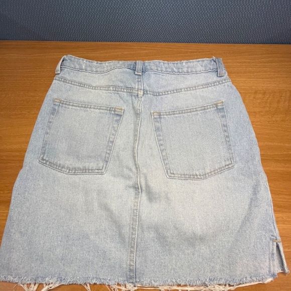 H&M distressed denim skirt size M 10 - Picture 8 of 12